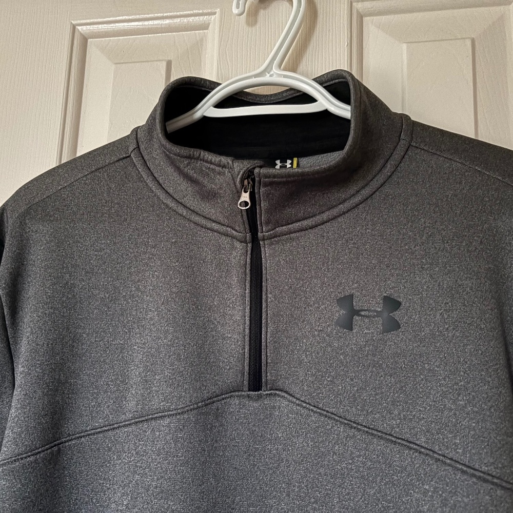 Under Armour Size Large Gray Quarter Zip - Picture 2 of 5